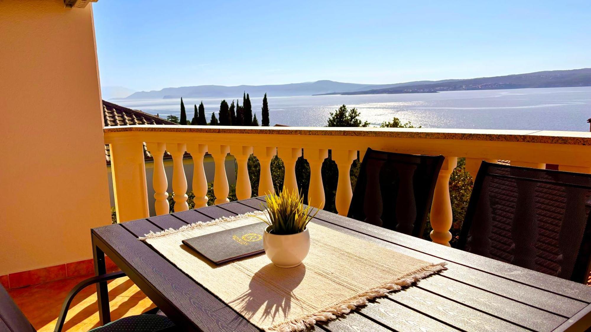 Apartments Villa Maria Crikvenica Εξωτερικό φωτογραφία